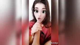 ANIMATED PRINCESS BLOWING a GIGANTIC COCK
