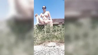 Amateur cougar at the Beach.