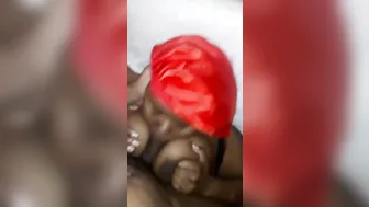 Ca suce fort pendant la branlette espagnole