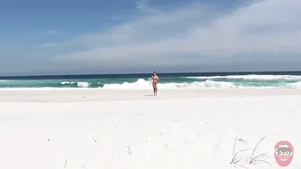 UM BOQUETE NA PRAIA DESERTA- LADY SNOW AND LORD KENOBI