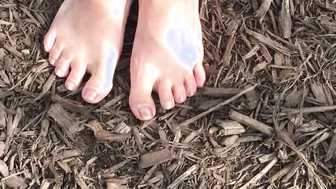 GILF Brandy Beauty Foot