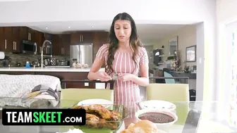 Bro porn video – Family Cuckold Makes A Clip Of His Dude And girlfriend
