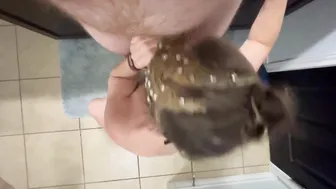 Spontaneous Deep Throat