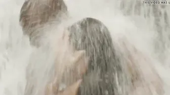 Ebony Babes porn video – Berta Vazquez. Adriana Ugarte - Palmeras en la nieve