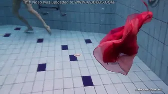 Firm huge breasts and red dress underwater on Duna Bultihalo