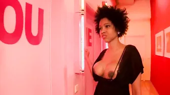 POONTANG-Ebony Dancer Fucks White Bro