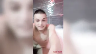 Mi Vecina Se Ofrece Para Grabar un Scene Porno me Cobro 15 USD SIN CONDON