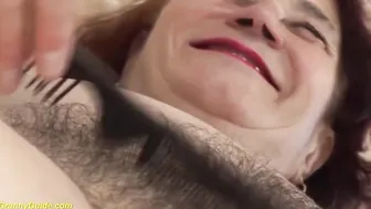 Granny banged by her hairdresser