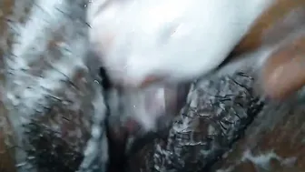 Washing my Vagina