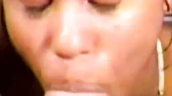 Black lady blows white penis
