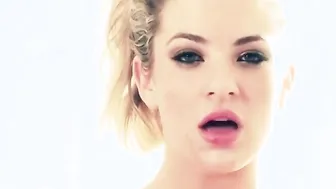 Super Sexy Blonde Teenie Masturbating with a Dildo