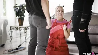 Gigantic round booty maid double penetrated by 2 burglars