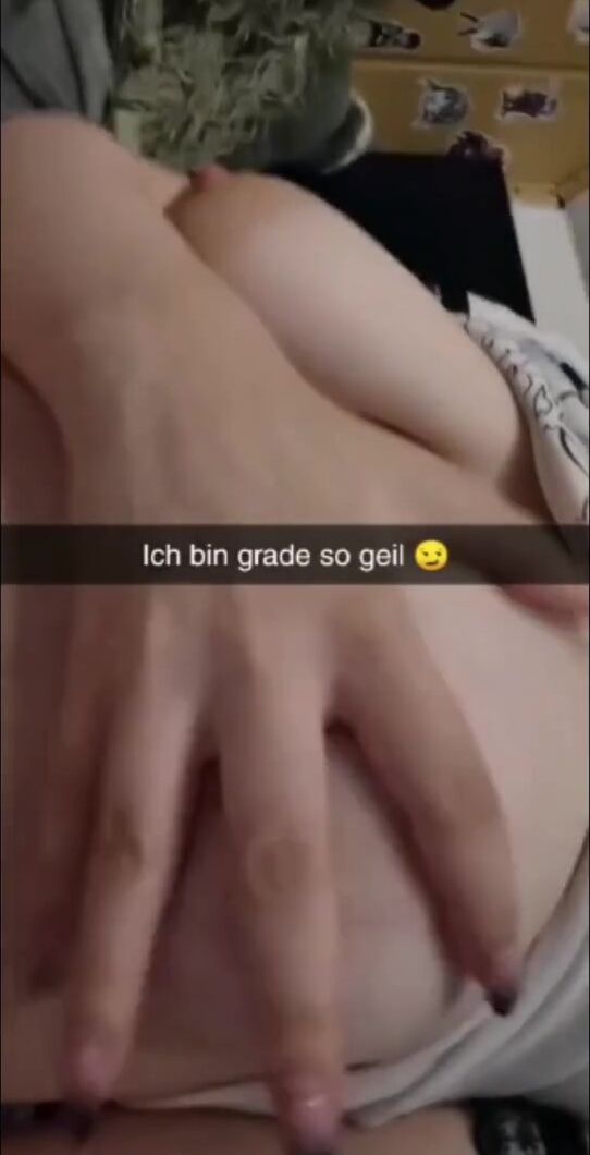 Snapchat Porn - Deutsches 19 Year Old Sendet Nudes (snapchat Sexting) - Joyliii 4kPorn.XXX