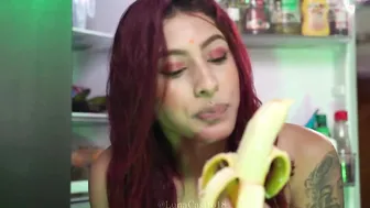 I LOVE BANANAS AND MILK