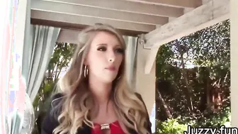 Unboxing film turns in sex film with real estate agent