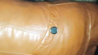 my mistresss older leather jacket