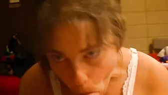 Well trained old ex-wife shows oral talent