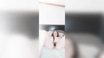 mom Masterbating to Metal