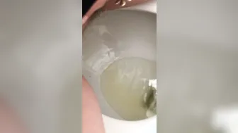 Pee for nearly two Minutes. Slow Relief Feels so Incredible Sexy.