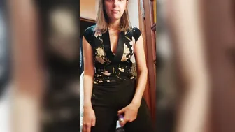 Not Naked and Naked Vagina Vibrator Performance Orgazm