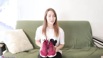 Dating Milas Sneakers