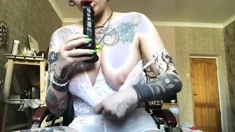 bimbos Having Fun with herself Masturbation with Sex Toy Gigantic Titted and Tattoo
