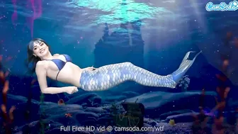 Mermaid masturbates till she getting even more leaking