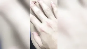 ギャルのありえない程の勃起乳首【スマホ個人撮影】