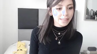 Do you like pale skinny babes? Watch this adorable tiny