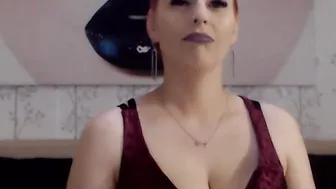 sexy Strict Ginger Lady on Webcam