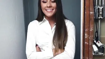 MacKenzie Mace Do Anything To Sell House