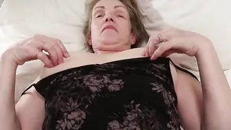 Yvonne Stoney - Gang Bang Needed four Used Hair Unshaved Cunt