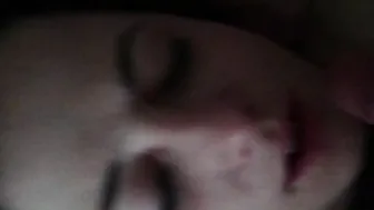 women LOVES Jerking off Penis and gets GIGANTIC Facial