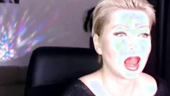 Wild older witch AimeeParadise rips her stockings and jizzes passionately
