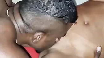 An 19 yo year mature fans dream of having sex at the nightclub