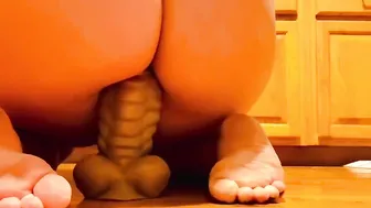 My Tight Twat tries to Slay this Humongous Dragon