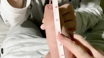 Big Dick Girlfriend Loves to Suck & Swallow His Huge Load in HD