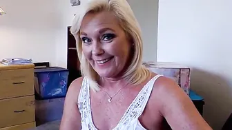 Watching Her Beautiful Vagina Peeing Close Up