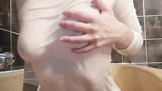 White Leaking Shirt