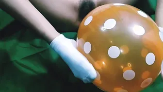 Balloon porn video – Goddess Balloon Fun