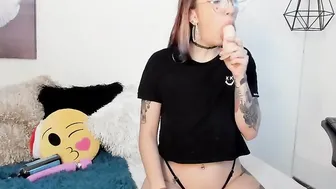 Cosmic sluts tempts you with a little stockings and her