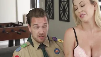 Moms Scout Leader Adira Allure Alex Coal