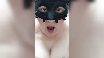 British Chubby Fiance takes a facial