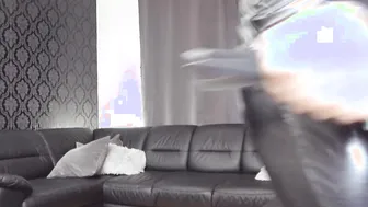 German Batman and Catwoman XXX Parody: Harleen Van Hynten (German Porn) - SEX-FREUNDSCHAFTEN