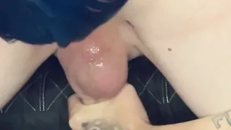 BEAUTY TATTOO WOMEN OFFER RIMJOB OF THE YEAR AND GETTING CUM ALL OVER FACE