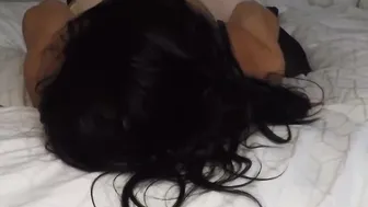 beauty Dark Haired Mian Elea Loves Sucking Off Penis before Fucking