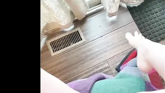 Squirt all over the Floor Morning Masturbation
