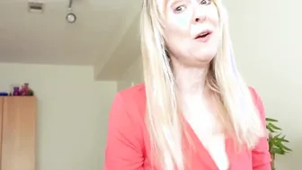 Foster porn video – Favorite grandmother Jamie Foster has the best methods for nursing her sick