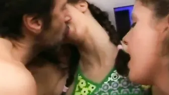 Young Virgin Girls Loves Hardcore Banged