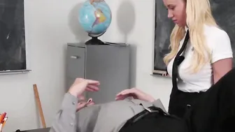 Bailey Brooke Bad Into CPR Tests